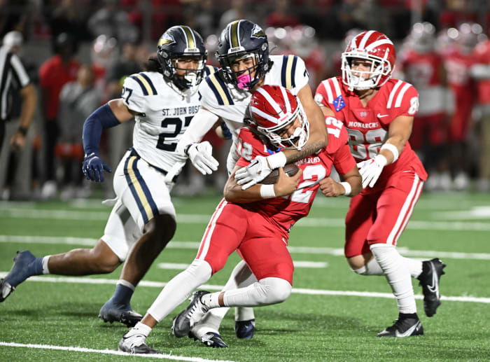 St John Bosco vs Mater Dei October 7, 2022 Photo-Heston Quan99
